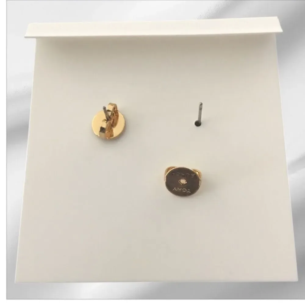 Tory Burch Vintage Gold Roxanne Stud Earrings
